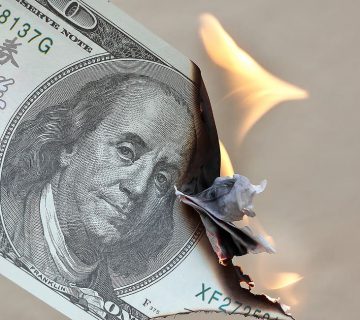 کاهش پیش بینی رشد اقتصادی آمریکا